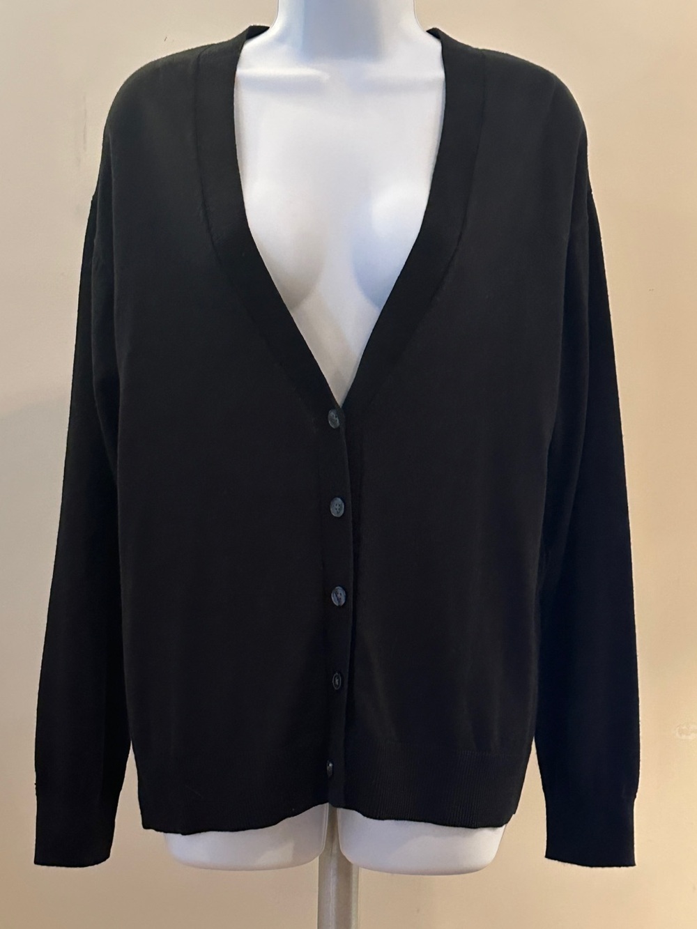 Banana Republic Black V-Neck Button Front Cardigan